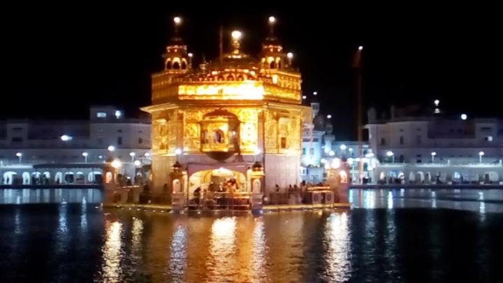 Golden temple. Amritsar, Punjab, India