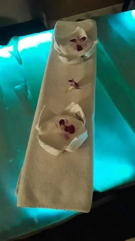 spazzo crowne plaza okhla, new delhi, india