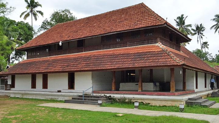 kerala-lifestyle-museum-paliam-nalukettu