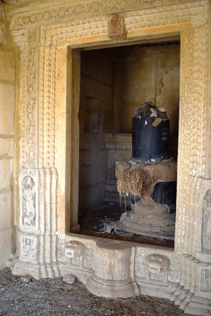 Abandoned Shivalinga, Kuldhara, Jaisalmer, Rajasthan, India