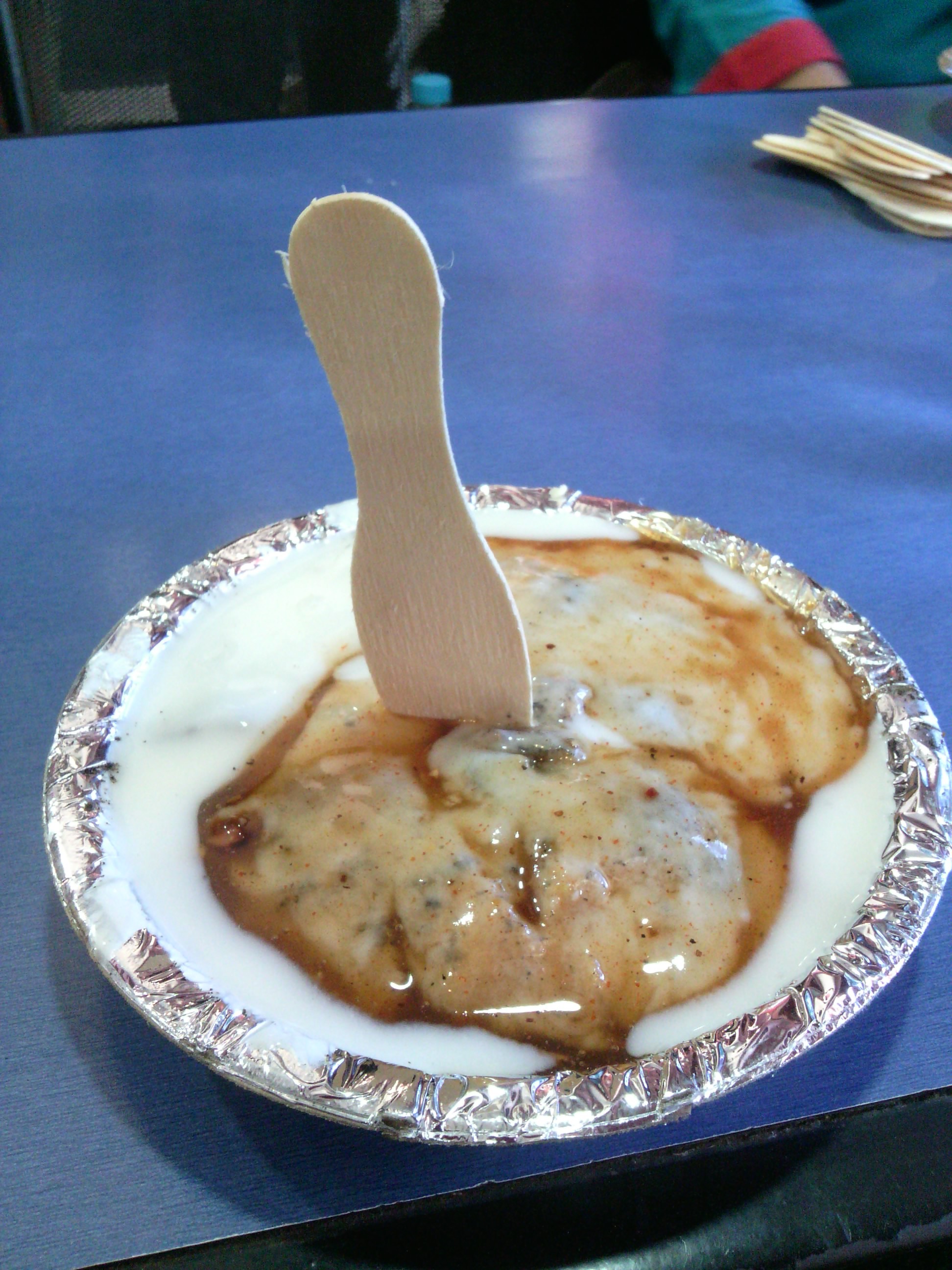 Dahi Bhalla, Natraj,, Chandni Chowk, Old Delhi, Inndia