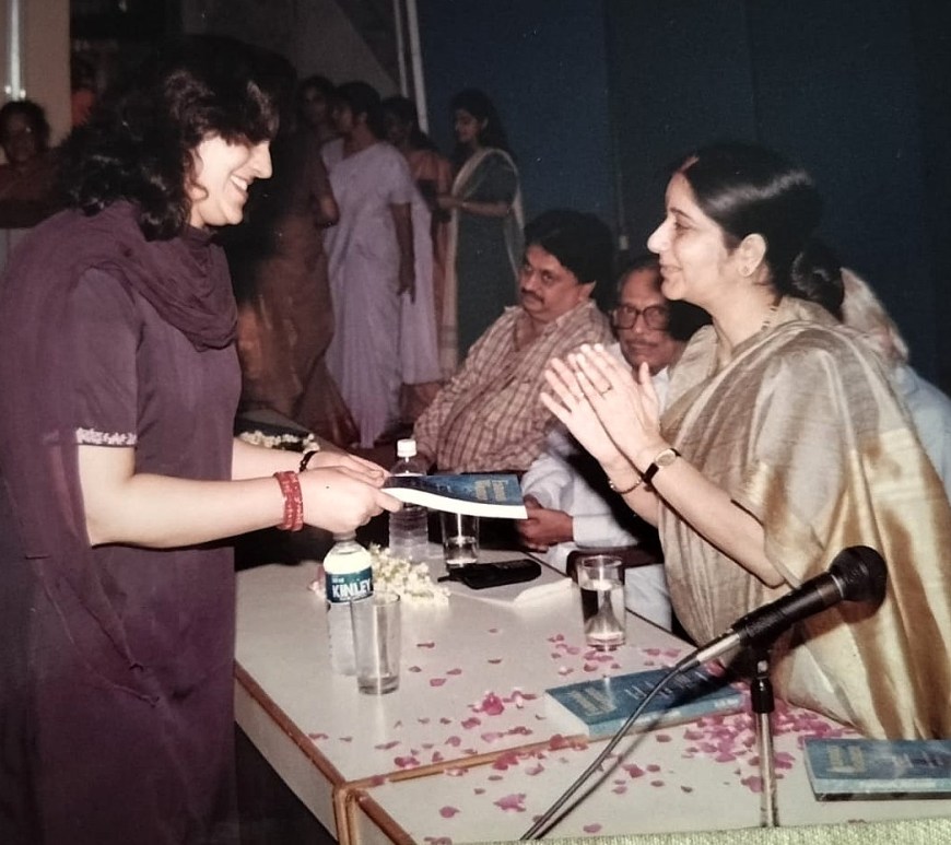 Ambica Gulati was presented with a copy of Famous Women by Late Sushma Swaraj, Former BJP leader. The book launch felicitated the women who write articles in this book, under the guidance of Mr KN Rao, founder, School of Astrology, Bharatiya Vidya Bhawan, Delhi